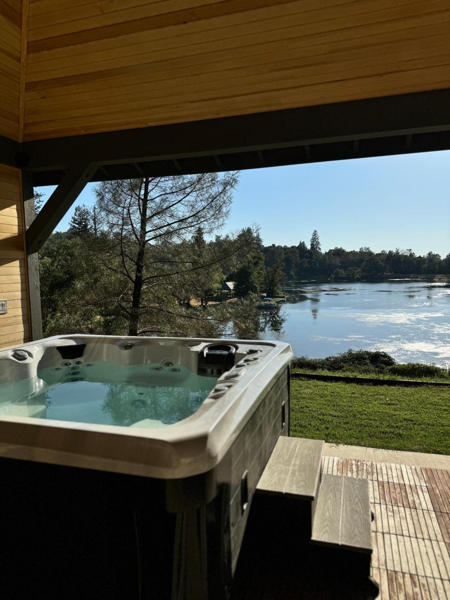 Treehouse Overlook At Lakewood Villa Auburn Exterior photo